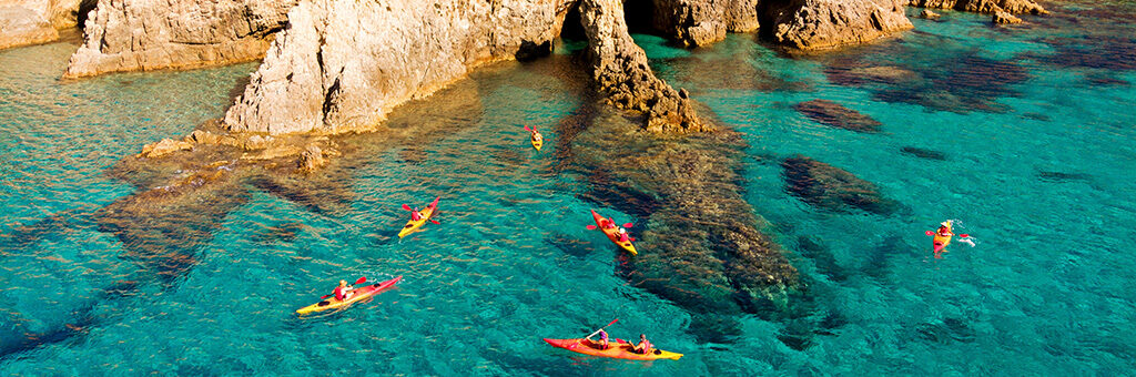 Escursione in Kayak a Chia- Sardegna